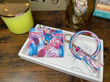 Load image into Gallery viewer, Wristlet Keychain with Cardholder