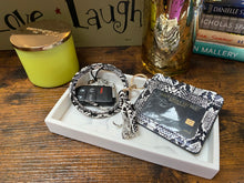 Load image into Gallery viewer, Wristlet Keychain with Cardholder