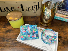 Load image into Gallery viewer, Wristlet Keychain with Cardholder